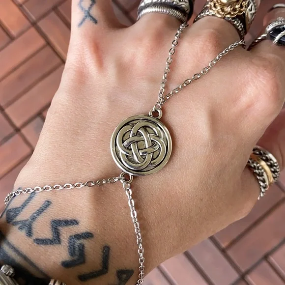 🔴 SALE ! red dot items are 2 for $25 . Bundle more than 3 and its $10 each 🙂 - Picture 12 of 14